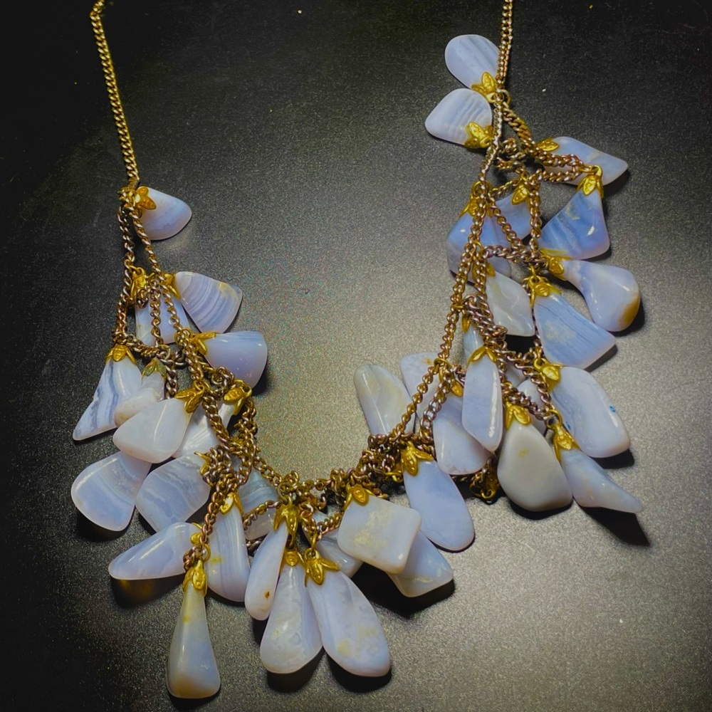 Vintage 1940s Blue Lace Agate Bib Necklace